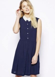 Slim-fit short blue shirt dress with white collar