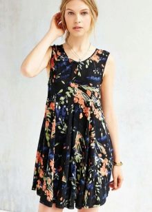 Sommer sort a-line kjole