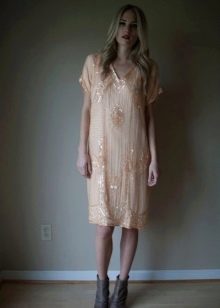 broskvové šaty chicago