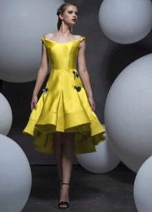 Sukienka koktajlowa w stylu kolesie żółta