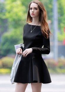 Rochie neagră scurtă casual