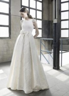 Rudeninė vestuvinė suknelė iki grindų