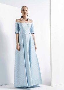 A-line stropløs kjole