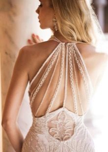 Backless dress accessories