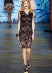 Rochie midi la modă 2016 cu croială dreaptă fără mâneci cu decolteu în V