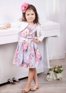 Elegancka sukienka dla dziewczynki z kwiatowym nadrukiem
