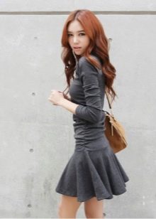 tweedklänning med halv solkjol