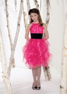 Krátke šaty pre dievča vo veku 11 rokov