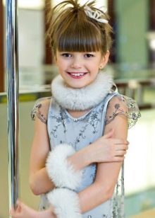 Gioielli in pelliccia per una bambina di 11 anni