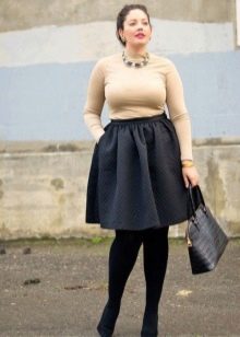 podzimní sukně pro tlusté ženy