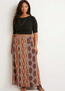 printana maxi suknja za žene s prekomjernom težinom