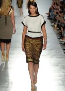 couture brokátová tužková sukně pro ženy s nadváhou
