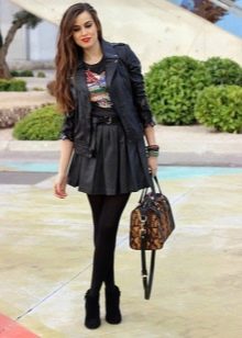 Maikling pleated leather full skirt