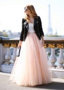 Persikų sluoksniuotas ilgas sijonas