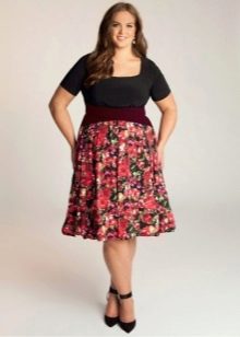 Polovičná sukňa s gumou pre obézne dievčatá