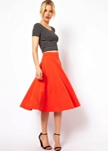 skirt merah pertengahan panjang