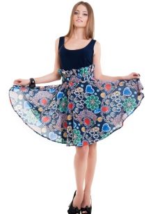 maliwanag na patterned summer sun skirt
