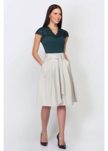mid-length pocket detail skirt