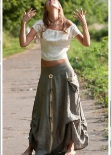 skirt bergaya dengan jalur elastik lebar