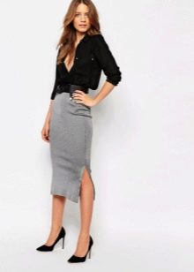 Side slit skirt