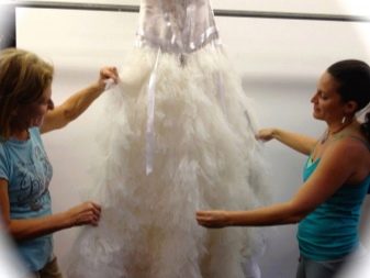 Lavando a seco um vestido de noiva