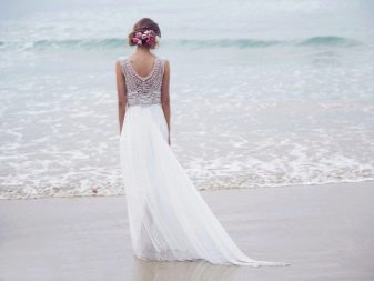 Сватбена рокля с перли