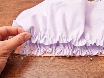 Ruches aan de jurk naaien - stap 3