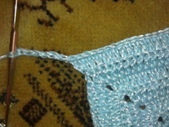Pletenie jarma na šatách pre dievča do jedného roka - krok - 4
