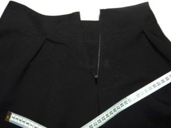 Szycie spódnicy półsłonecznej (spódnica zwężana) z zamkiem błyskawicznym