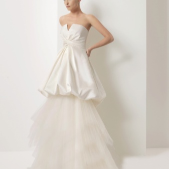 Convertible wedding dress na may detachable tulle skirt
