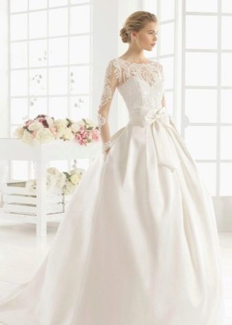 Iliuzija vestuvinė suknelė be rankovių