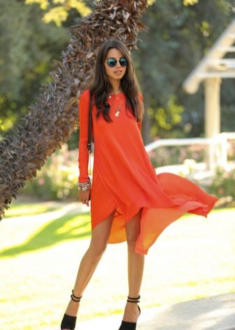 Coral dress with sleeves