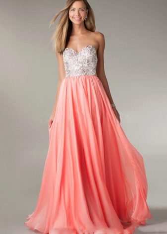 Koralinė suknelė su rožiniu ir persikiniu atspalviu
