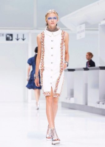 Weißes Kleid von Chanel Cocktail