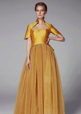Žuta haljina od hrastovine
