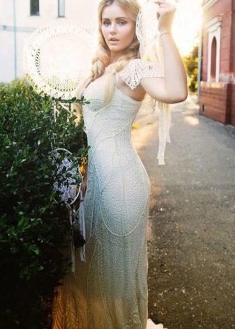 Vestido de noiva em malha de Anna Radaeva