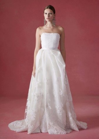 فستان زفاف ملائم
