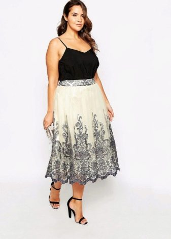 Skirt untuk wanita gemuk