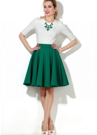 skirt hijau labuh pertengahan