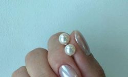 Истински скъпоценен камък: нова тенденция за нокти, наречена
