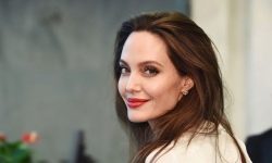 Which coat did Angelina Jolie choose for the fall? You can repeat!