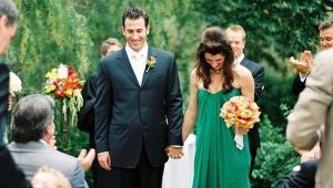 ชุดแต่งงานสีเขียว - สำหรับเจ้าสาวที่ไม่ธรรมดา
