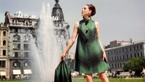 Sukienki w stylu lat 60. - zwięzłość i styl