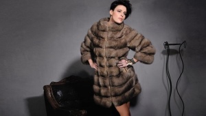 Manzari fur coats