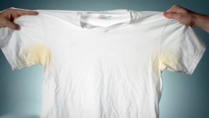 How to remove underarm stains on clothing?