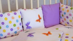 How to wash a down and feather pillow at home?