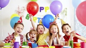 קישוט שולחן יום הולדת לילדים