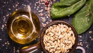 Minyak kuman gandum untuk rambut: sifat, resipi dan kegunaan