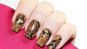 Snakeskin effect nail designs are bold but beautiful!