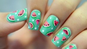 How to make a stylish watermelon manicure?